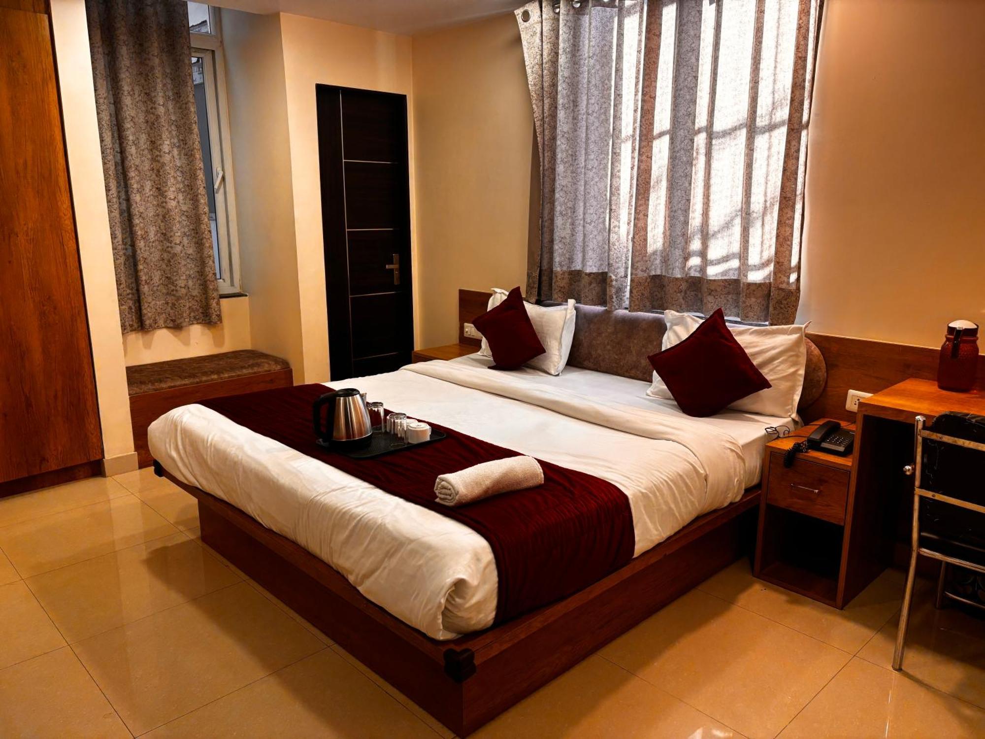 Hotel Gulabi Nagri, Malviya Nagar, Dźajpur Zewnętrze zdjęcie