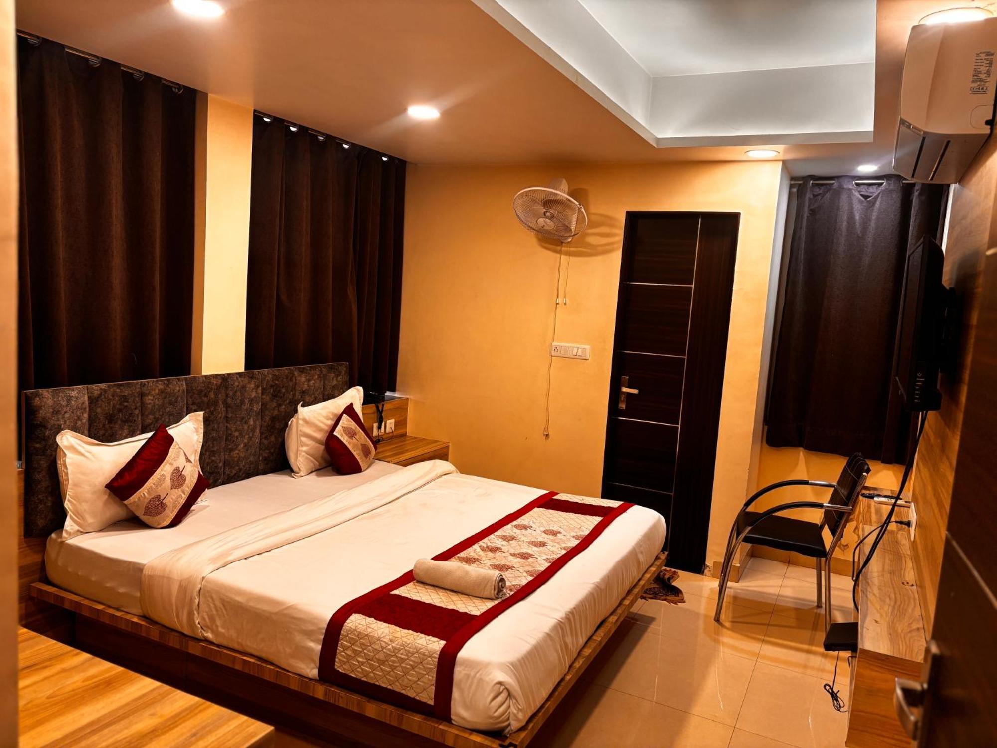 Hotel Gulabi Nagri, Malviya Nagar, Dźajpur Zewnętrze zdjęcie