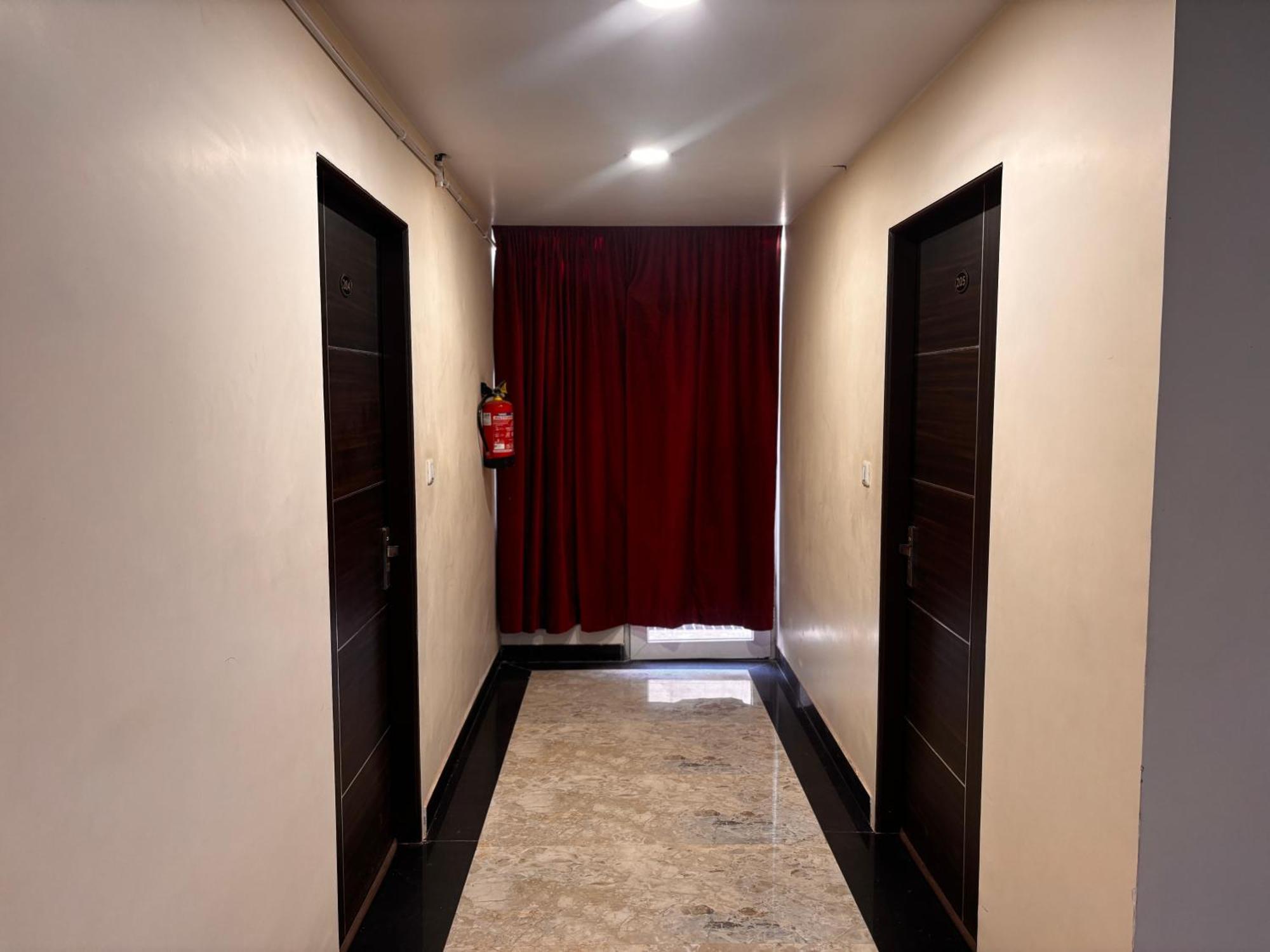 Hotel Gulabi Nagri, Malviya Nagar, Dźajpur Zewnętrze zdjęcie